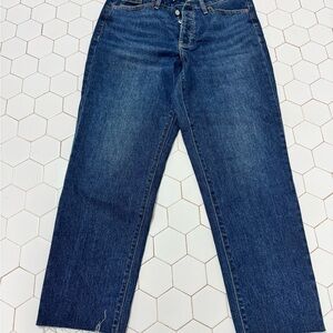 Old Navy OG crop NWOT.